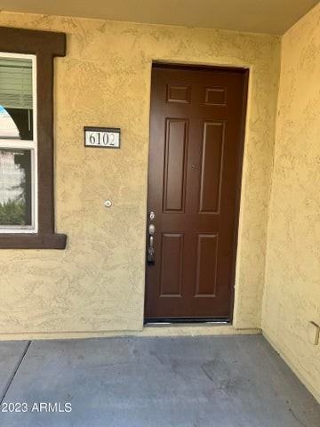 6102 S Roosevelt St - Photo 3 of 25