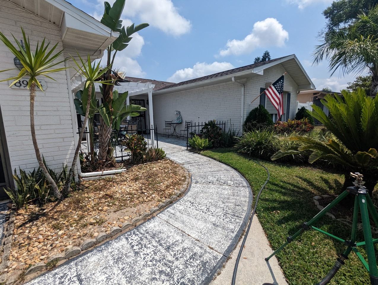 8906 Greenleaf Ct - Photo 3 of 18