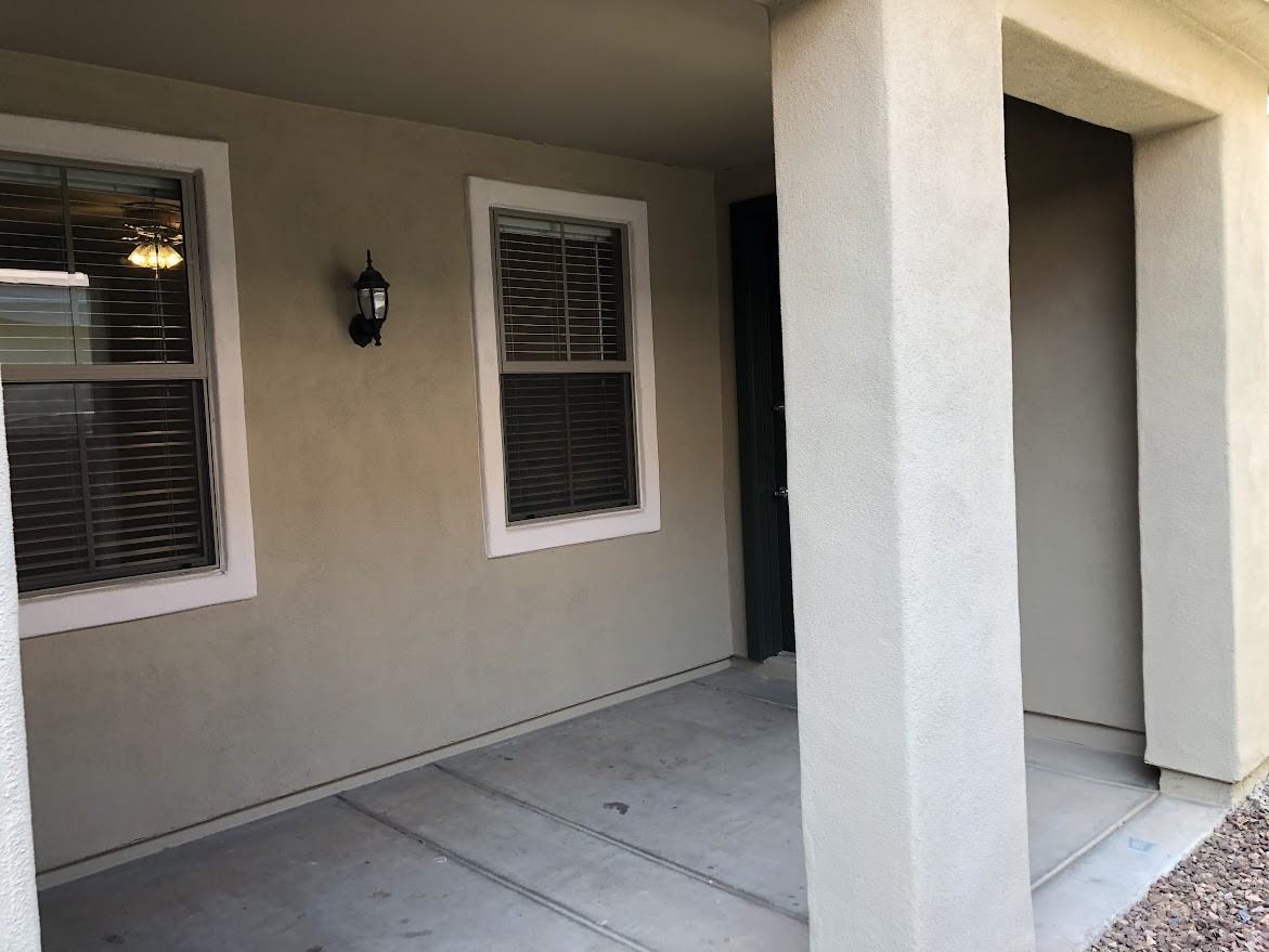 13562 N 152nd Dr - Photo 2 of 38