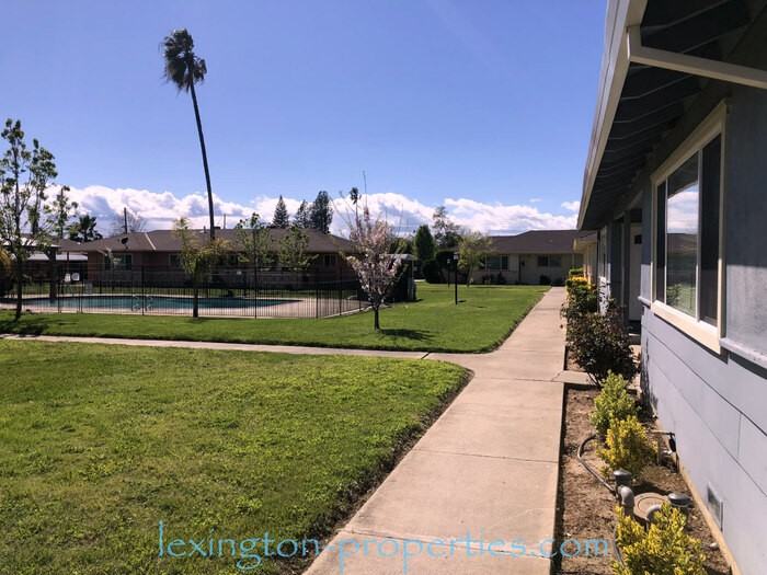 4499 25th Ave - Photo 3 of 16