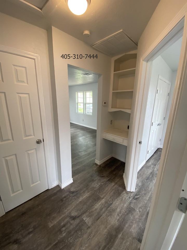 2336 Sw 36th St #1 - Photo 5 of 11