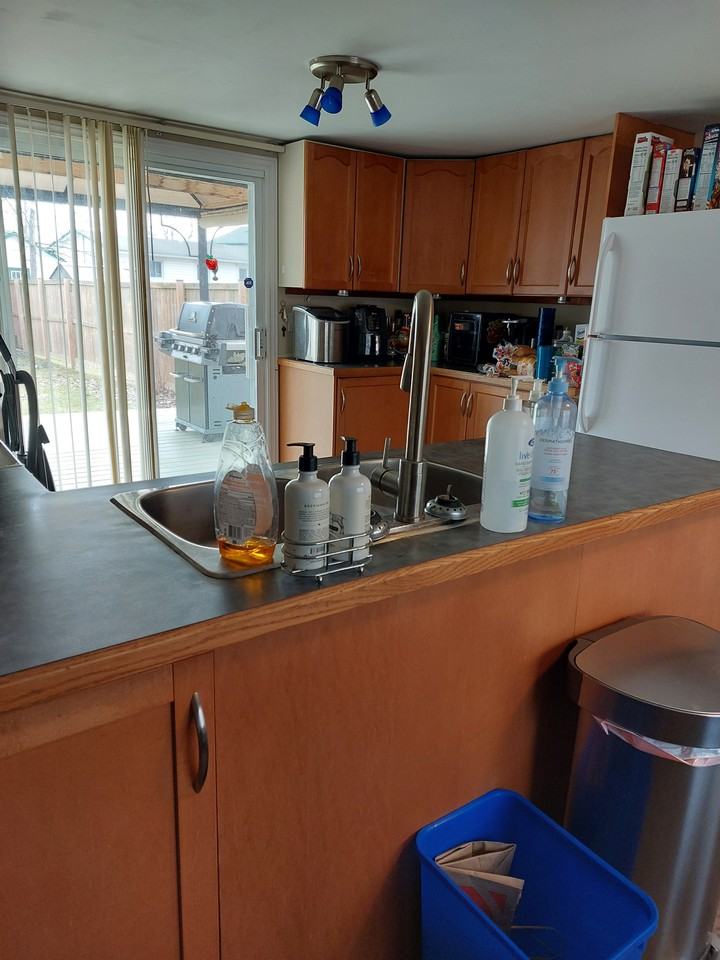 3093 Hyman Avenue - Photo 3 of 9