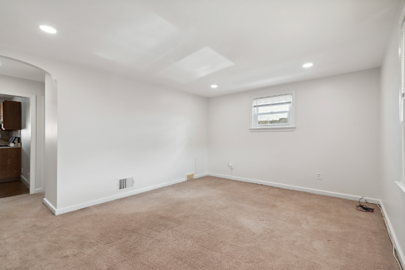 4241 Aldine St #2ndFL - Photo 4 of 6