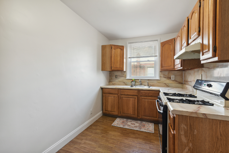 4241 Aldine St #2ndFL - Photo 6 of 6