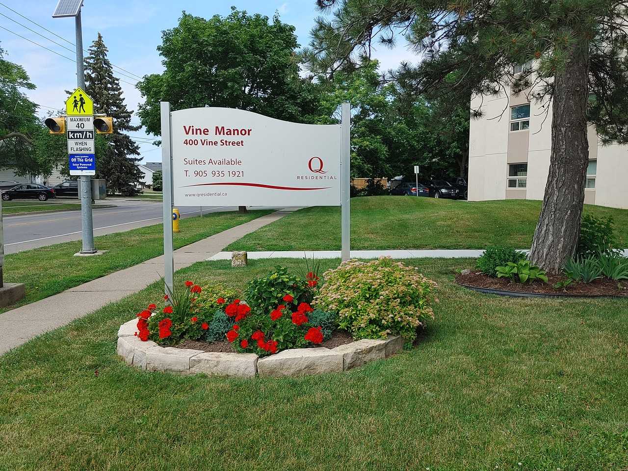 400 Vine Street Vine Manor Apartments 400 Vine Street, St. Catharines