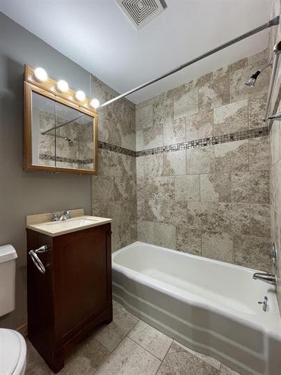 3428 Harriet Apartments - Photo 4 of 30