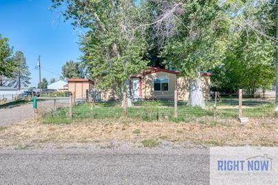 31994 Hyde St - Photo 3 of 23