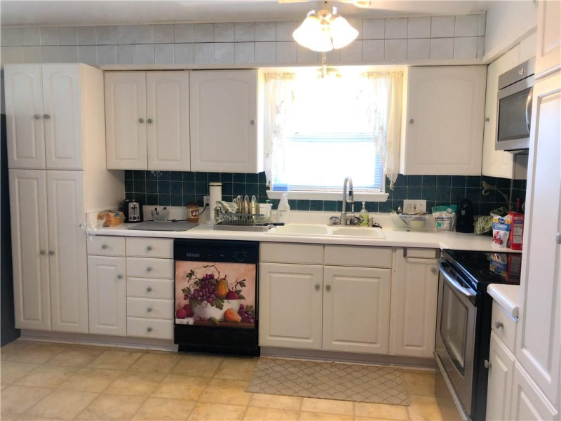 800 20th St - Photo 2 of 11