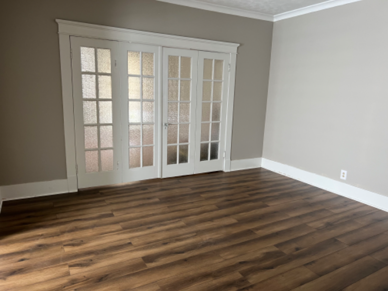 306 West St #B - Photo 3 of 13