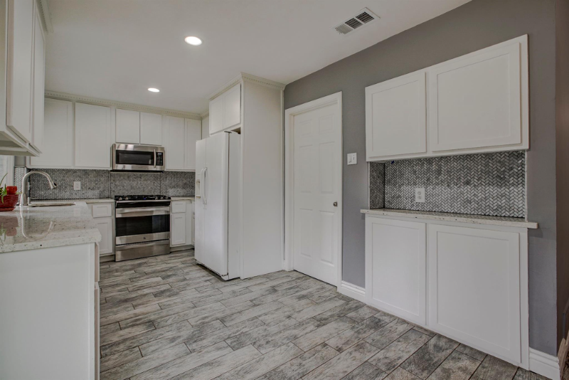 1414 Ridgecrest Dr - Photo 6 of 27