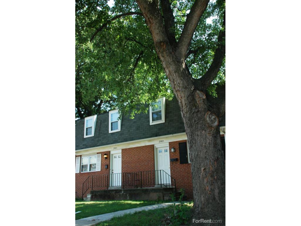 Eastfield Townhomes - Photo 3 of 19