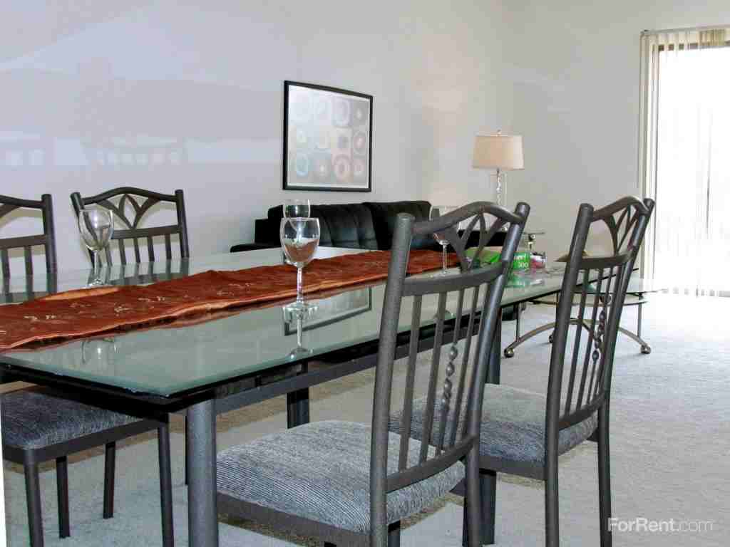 Silverbrooke Villa - Photo 2 of 19