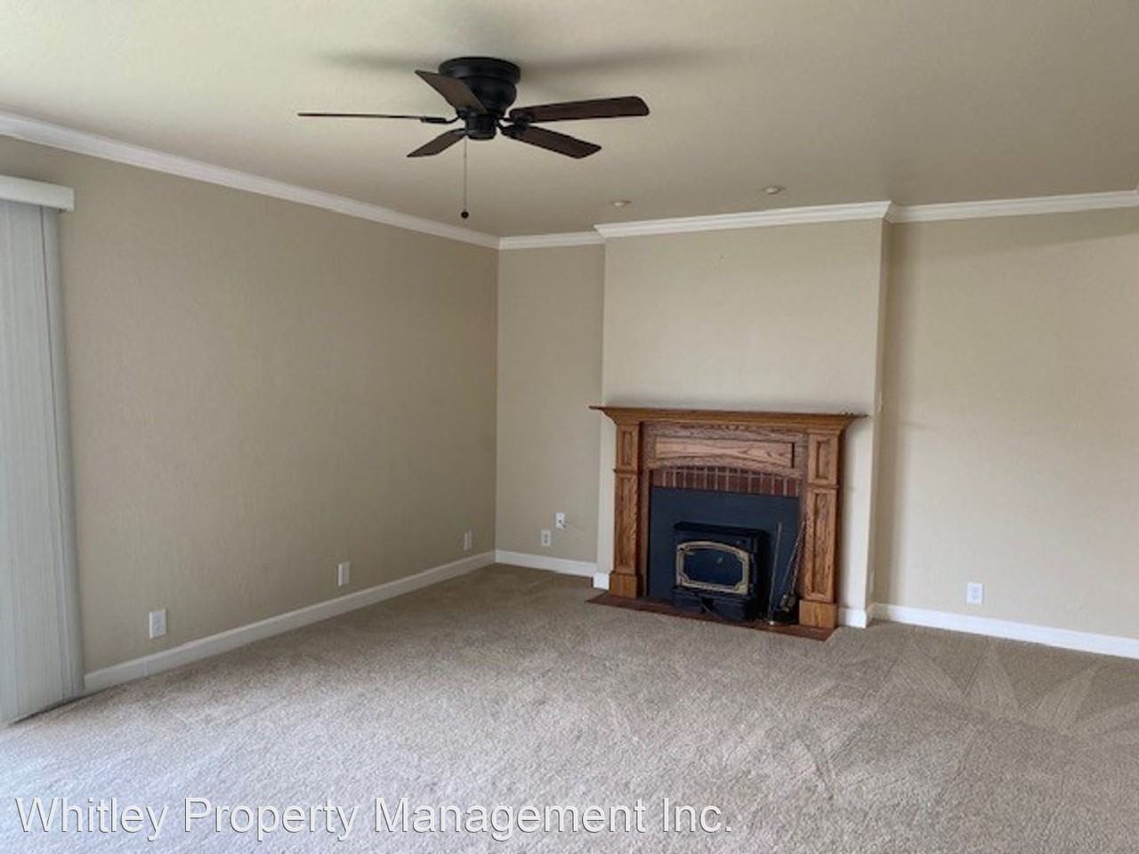 205 Wildwood Dr - Photo 3 of 23