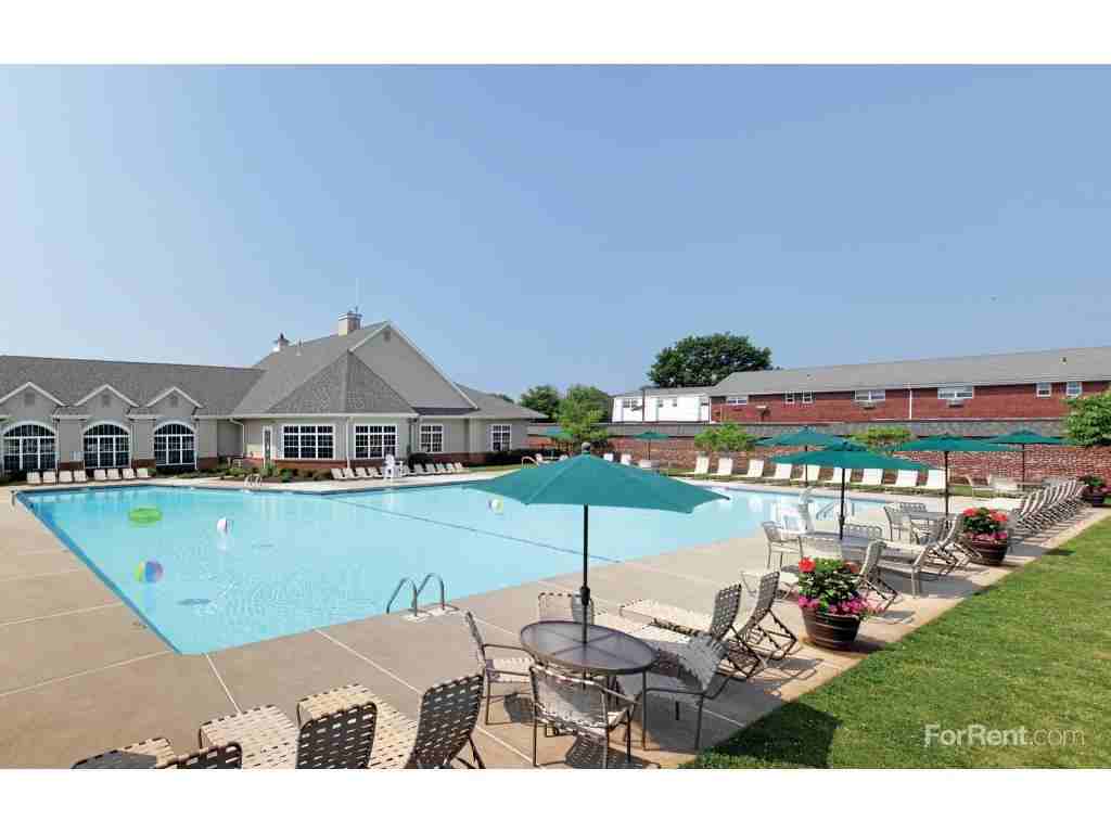 Pleasant View Gardens Apt LLC - Photo 2 of 19