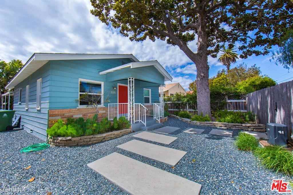 3101 Carter Ave - Photo 3 of 10