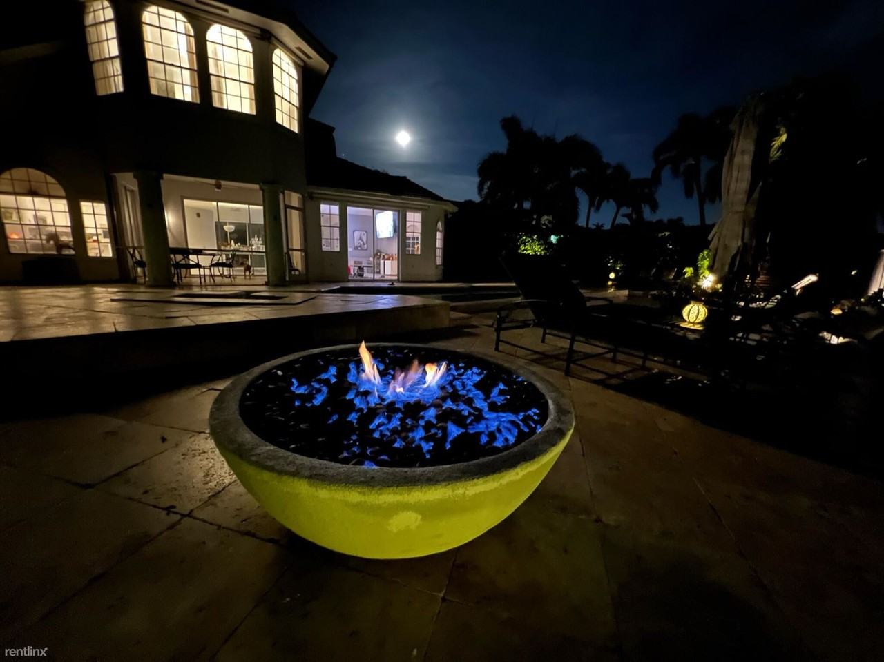 2467 Muir Cir - Photo 3 of 27