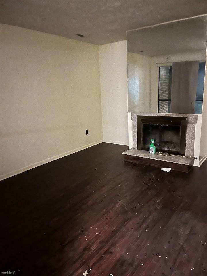 2963 Asbury Ct - Photo 3 of 10