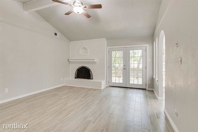 2708 Hilldale Blvd - Photo 3 of 21