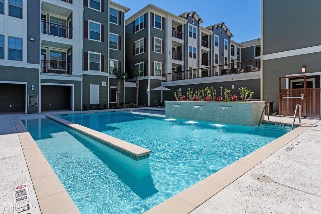 3448 Coyle St - Photo 3 of 4