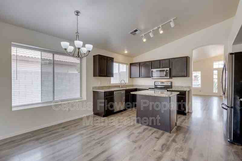616 N Ocotillo Ln - Photo 7 of 36