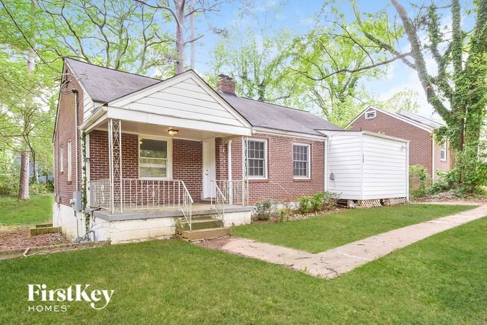 1540 Beatie Ave Sw - Photo 2 of 15