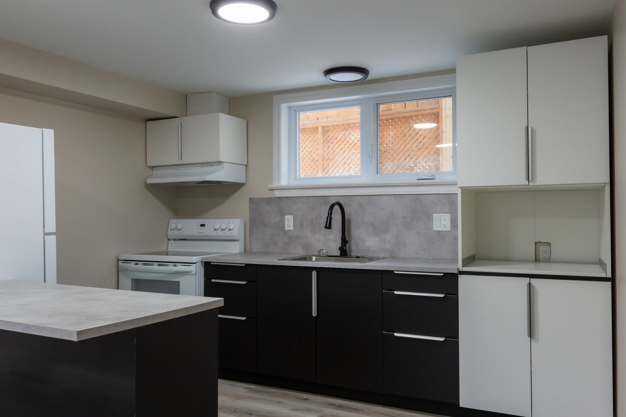 1756 Cuba Avenue #2 - Photo 4 of 14