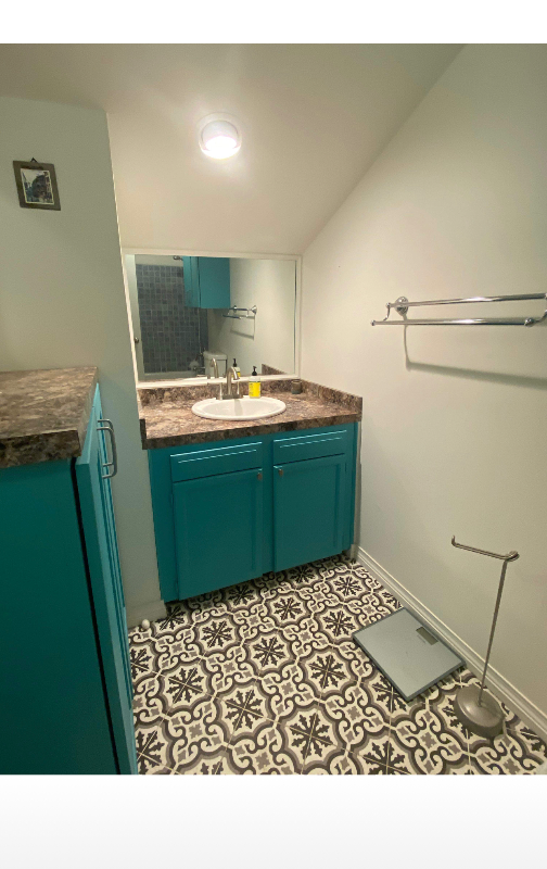 811 Marigny St #E - Photo 2 of 11