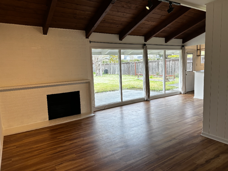 255 Cecilia Way - Photo 2 of 16