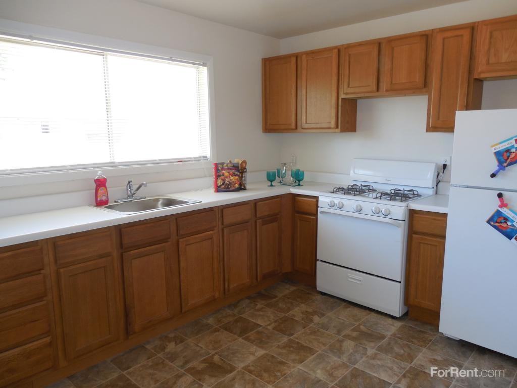 11 North at White Oak Apartments - Photo 2 of 15