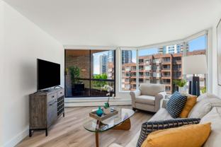 1333 Hornby Street #618 - Photo 1 of 1