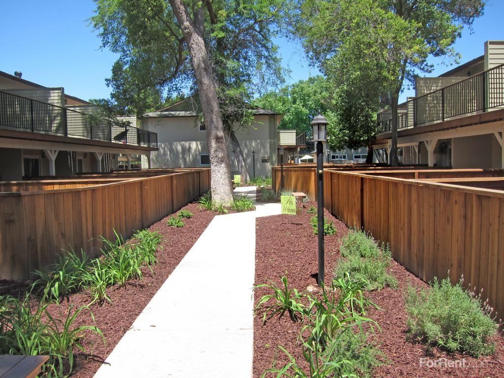 The Villas at Fair Oaks - Photo 2 of 20