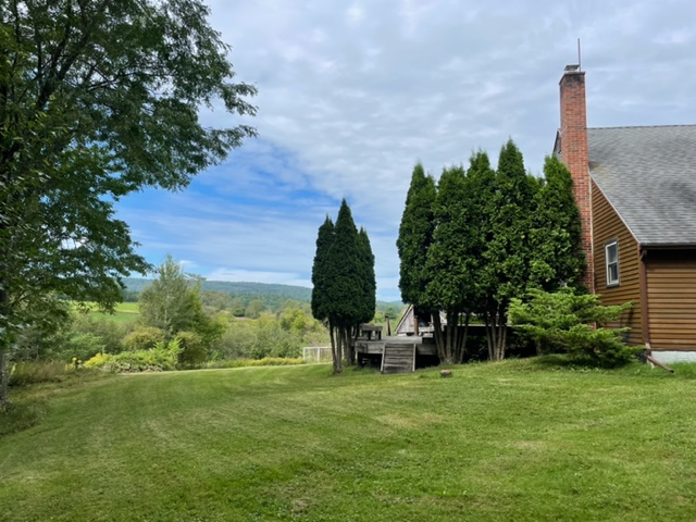 1218 Osgood Hill Rd - Photo 3 of 20