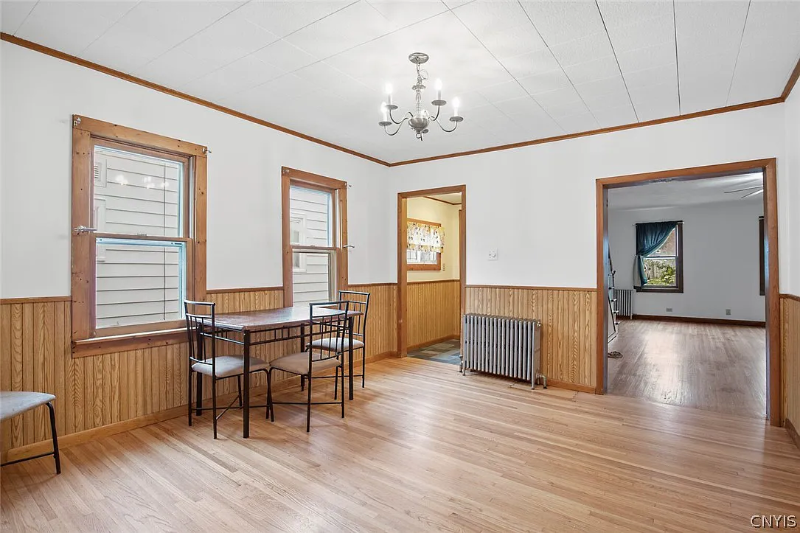 241 E 10th St - Photo 3 of 14