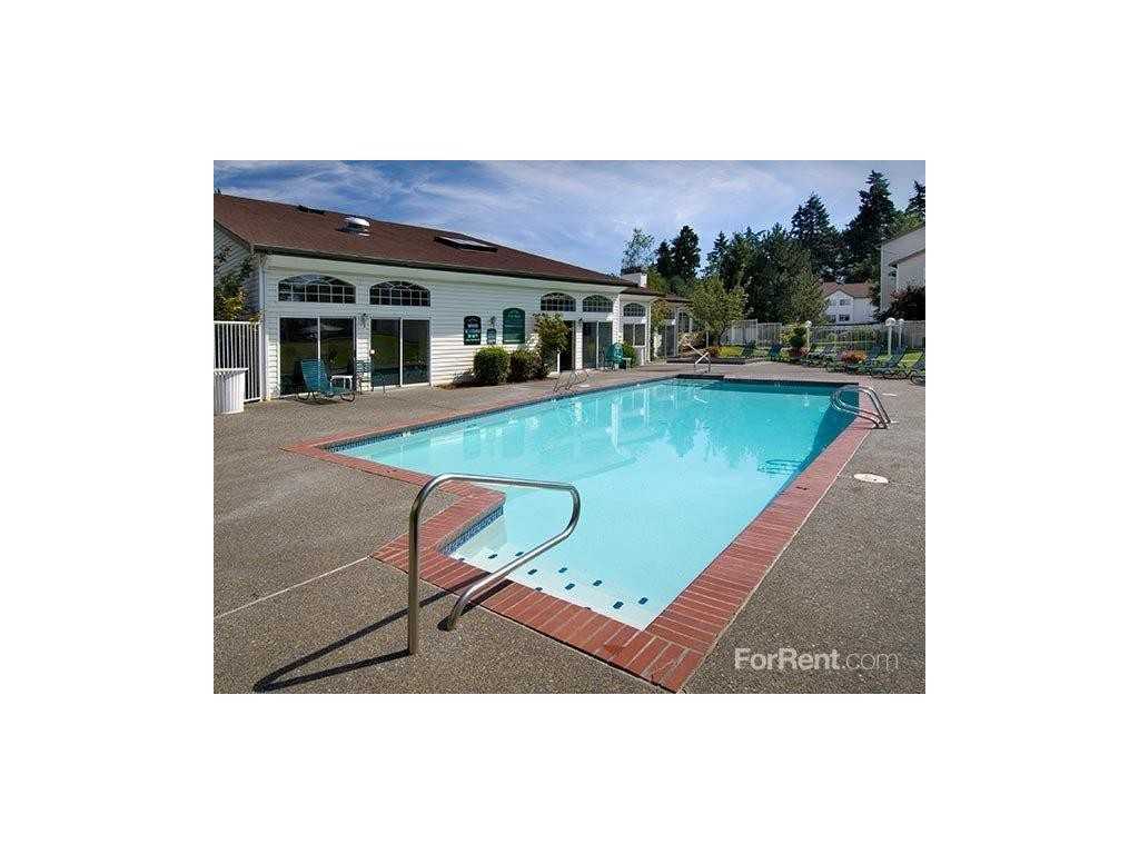 eaves Redmond Campus - Photo 3 of 20