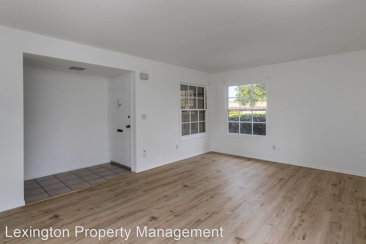 4150 Lake Harbor Ln - Photo 2 of 17