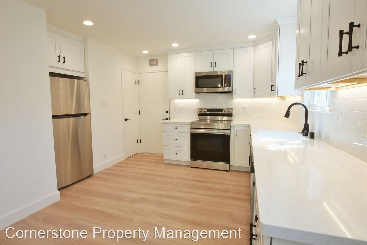 1445 Elam Ave - Photo 2 of 16