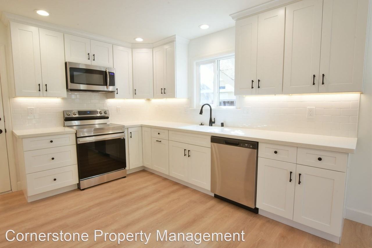 1445 Elam Ave - Photo 3 of 16