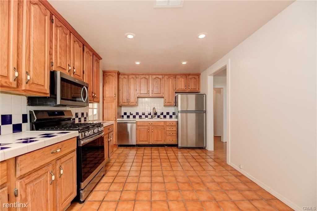 22714 Draille Dr - Photo 2 of 10