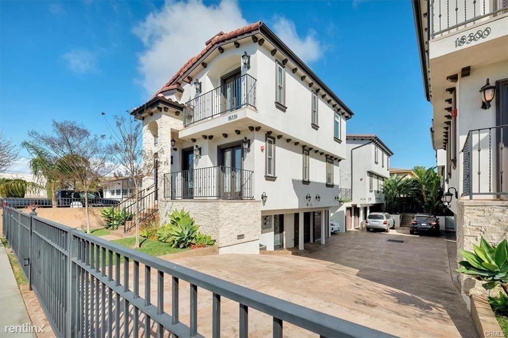 18226 Grevillea Ave - Photo 2 of 10