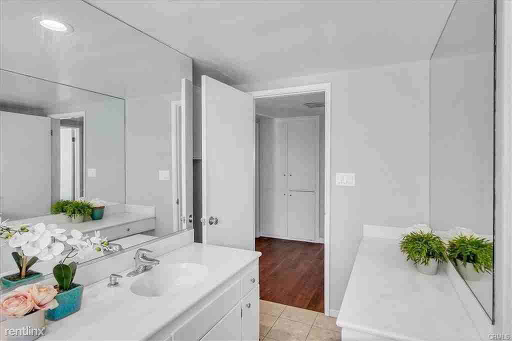 1532 Granvia Altamira - Photo 3 of 10