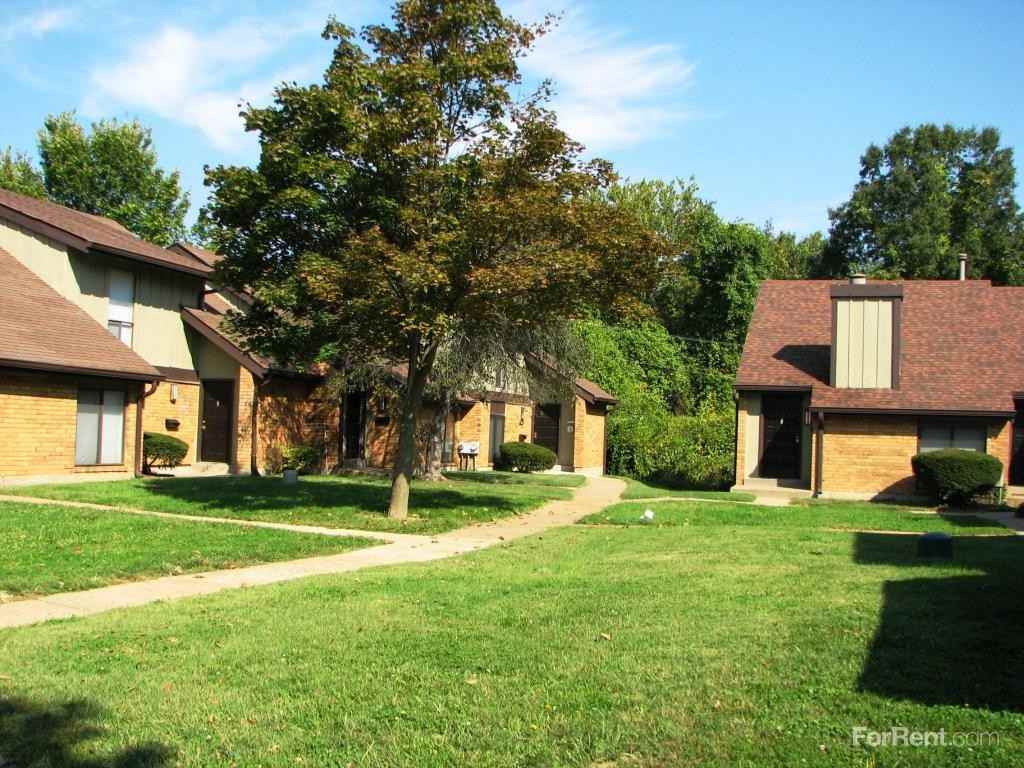 Paddock Village Apartments and Townhomes - Photo 3 of 19