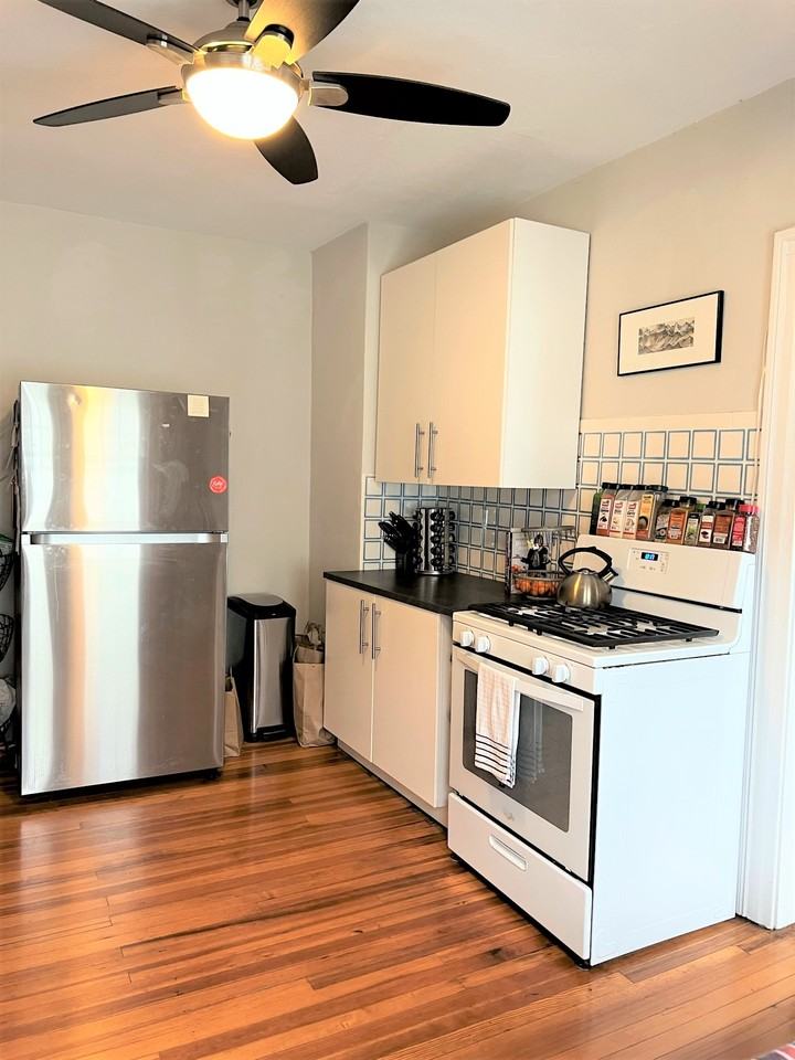 336 W Rock Ave #3 - Photo 3 of 21