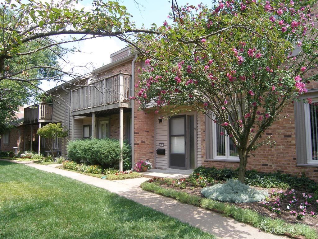 Woodsmill Village Apartments, Townhomes and Villas - Photo 3 of 19