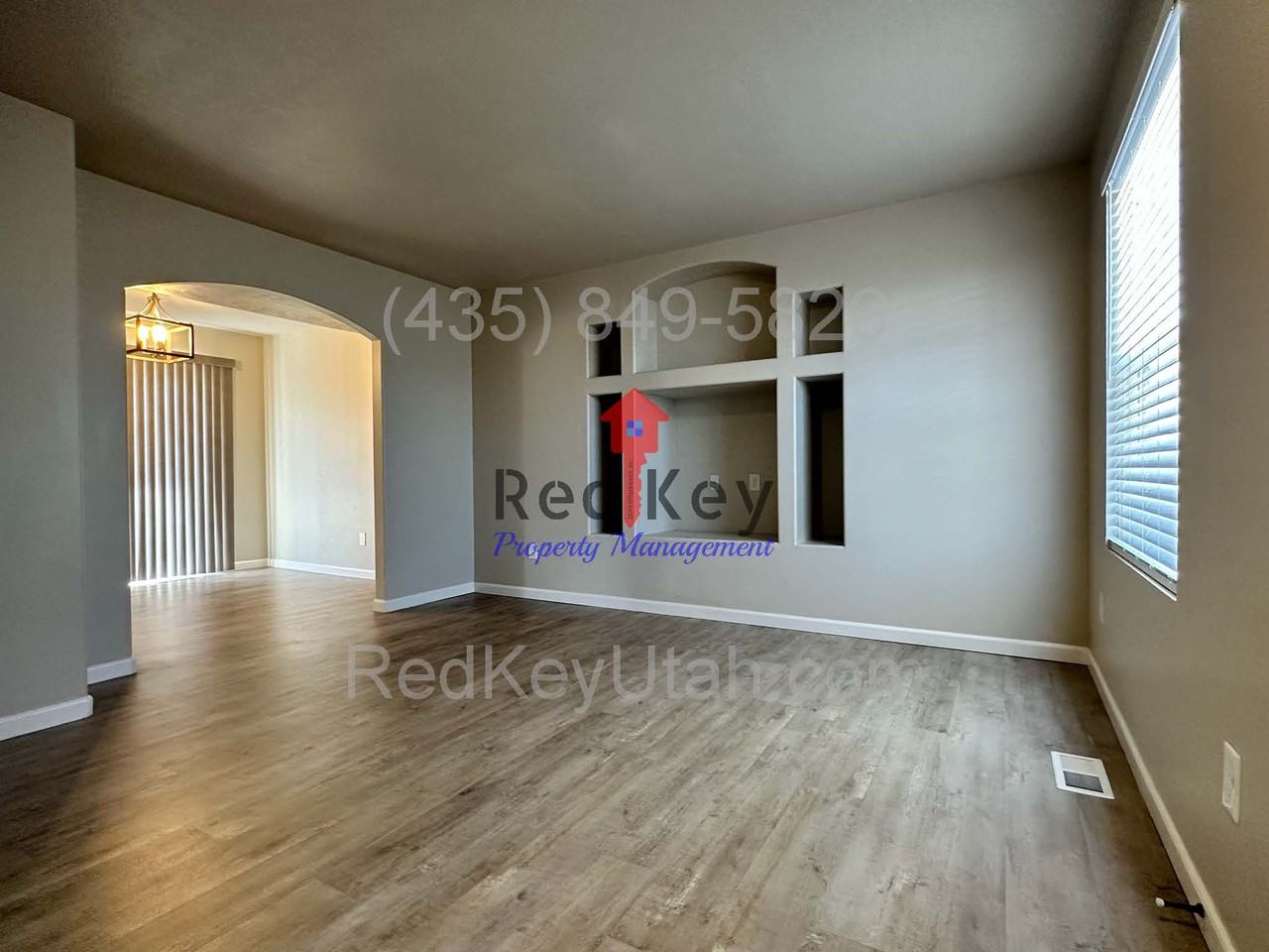 927 W Aly - Photo 3 of 20