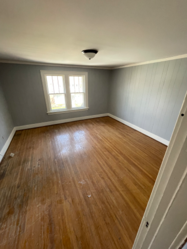 303 W Jackson St - Photo 2 of 17