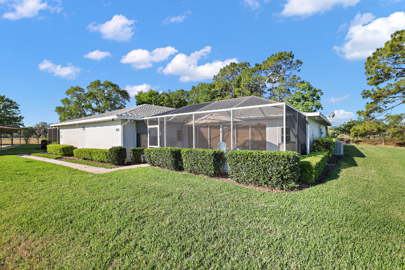 2989 Poplar Avenue - Photo 2 of 23