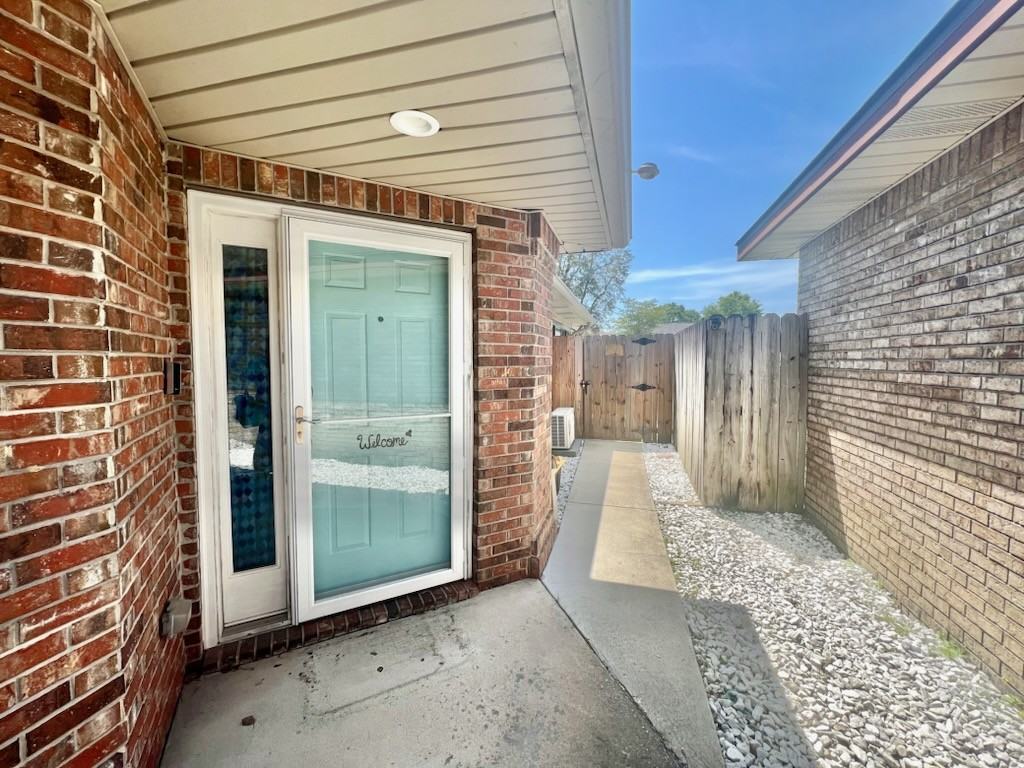 520 Springwood Way #1 - Photo 2 of 17