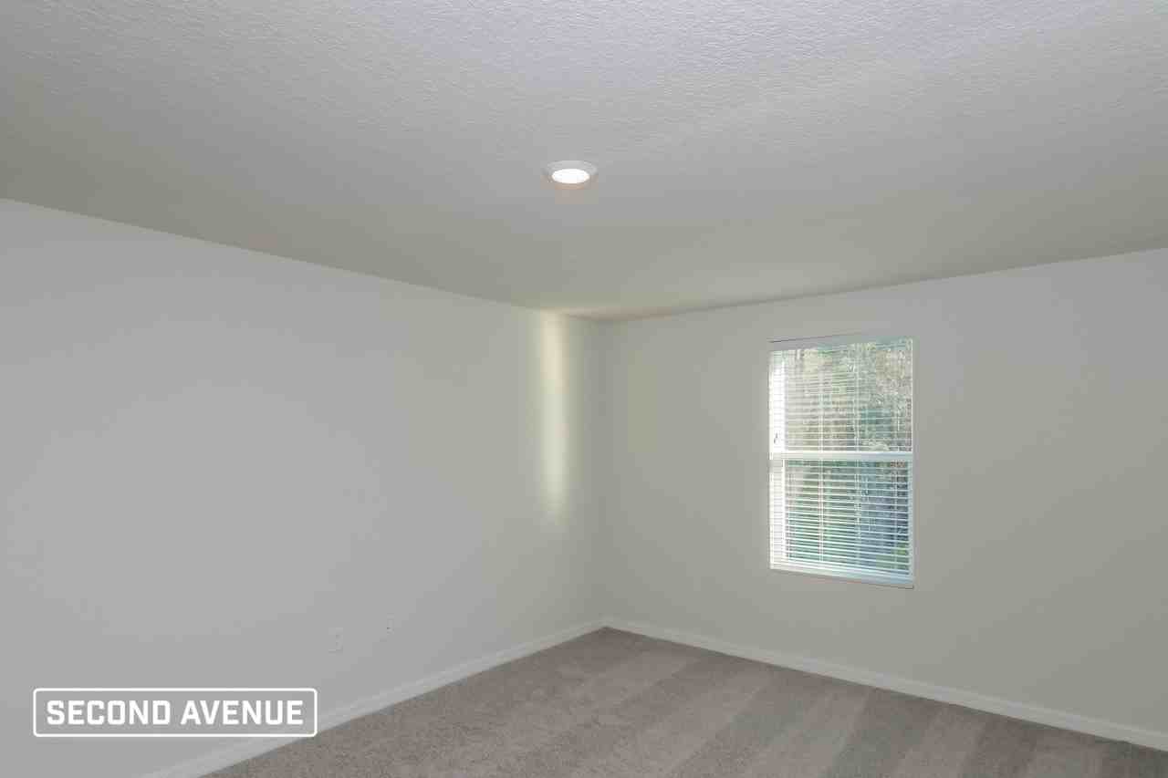 2963 W Sheila Dr - Photo 7 of 17