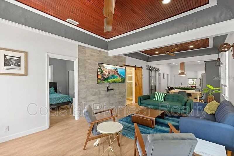 1904 N 25th St - Photo 3 of 17