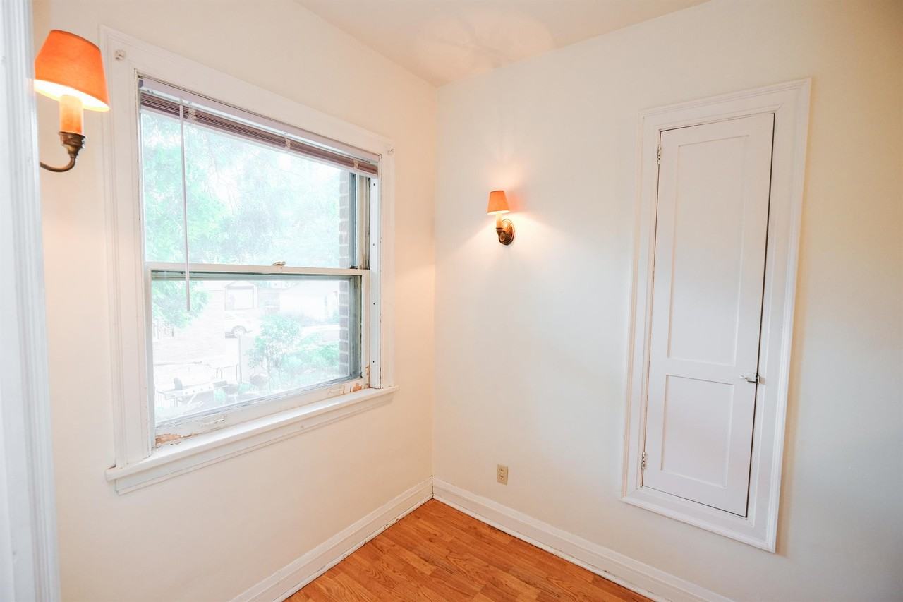 Fremont Apartments - Photo 4 of 41